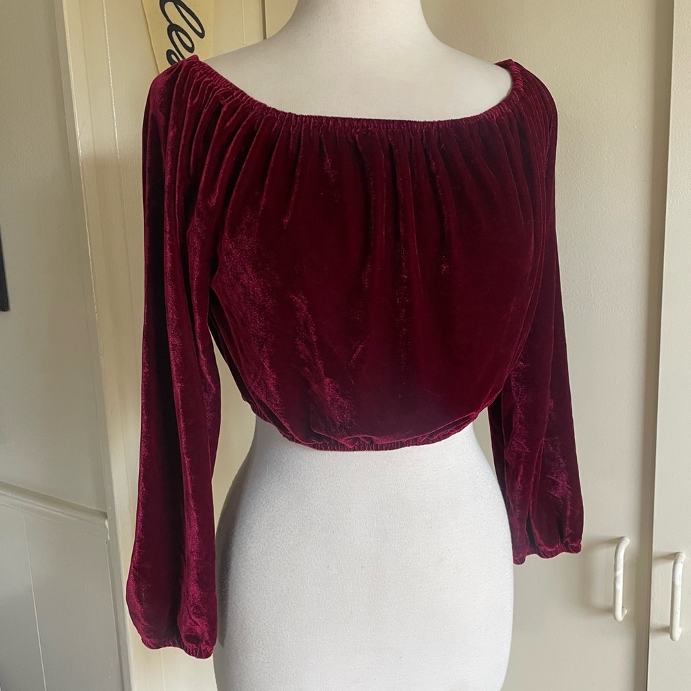 Pinup off the shoulder velvet burgundy red peasant top size large the hanger